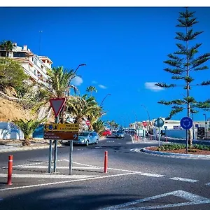 Lovely 2 Bedroom Near Las Vistas Beach Adults Only! , Playa de las Americas (Tenerife) Spain